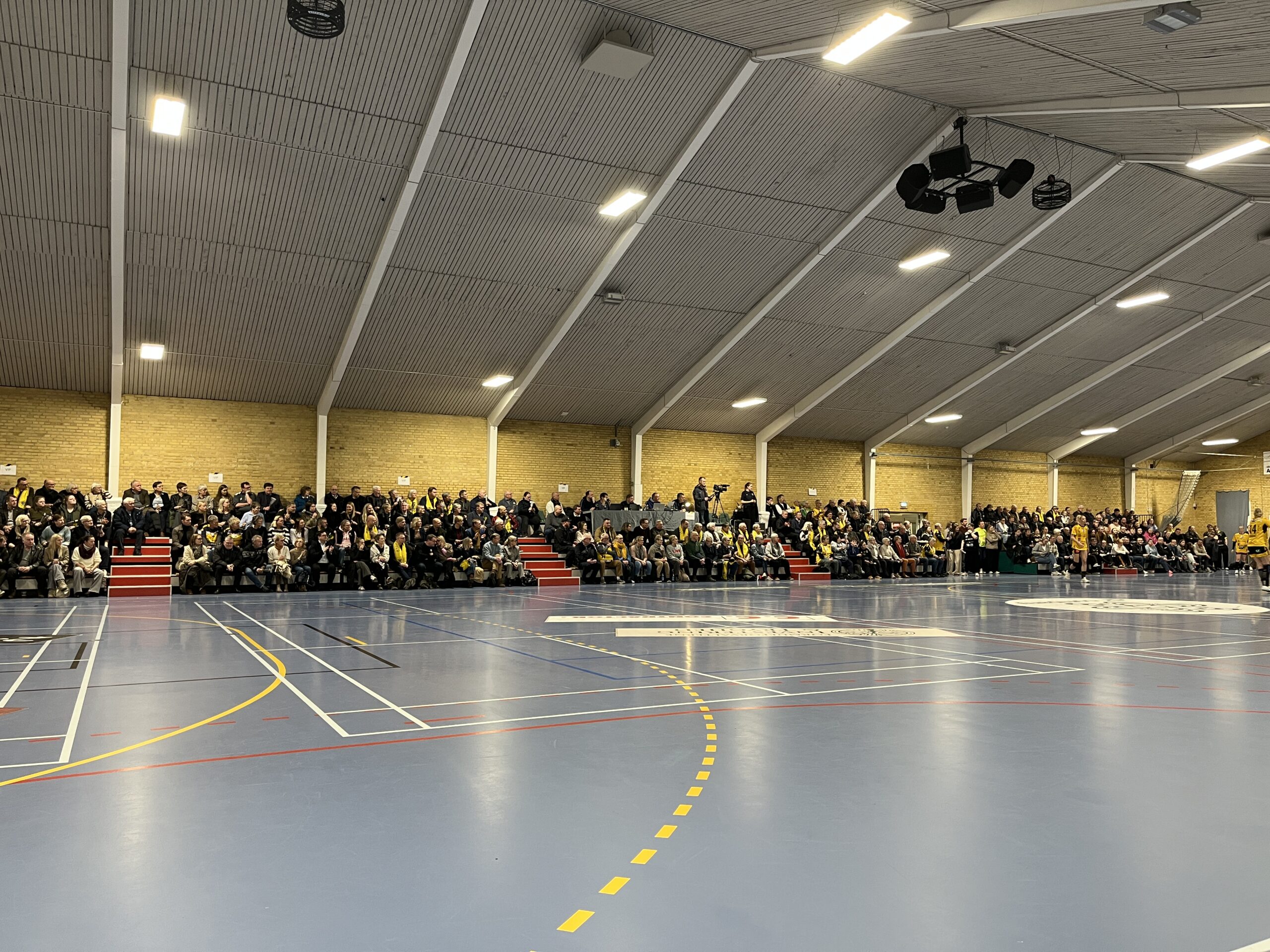 Med slid til det sidste kom sejren i hus på debuterende hjemmebane